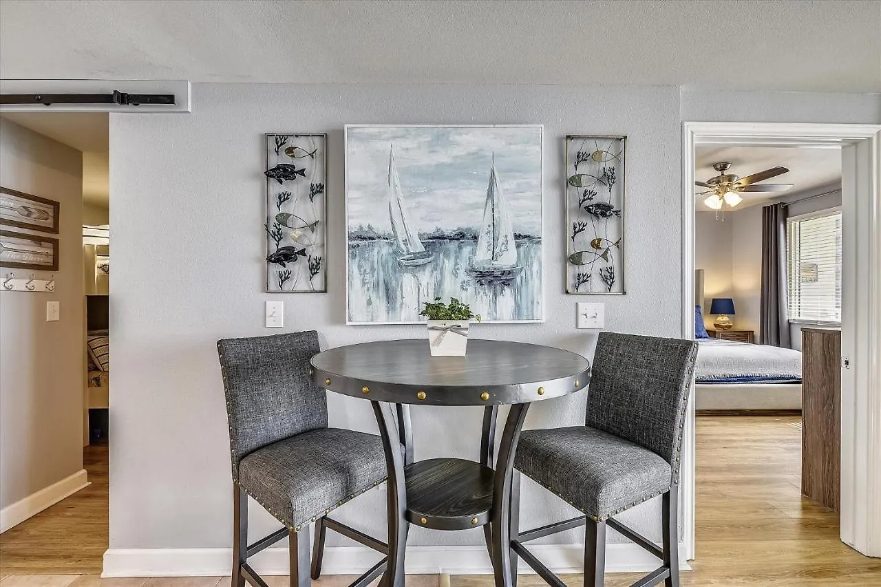 Apartment Shores Of Panama 1011 - 1 Bedroombunks Sleeps 6, Free Fun! Condo Panama City Beach