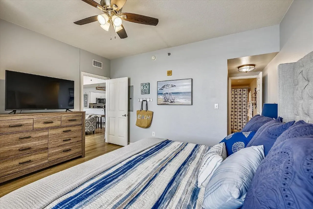 Apartment Shores Of Panama 1011 - 1 Bedroombunks Sleeps 6, Free Fun! Condo Panama City Beach United States